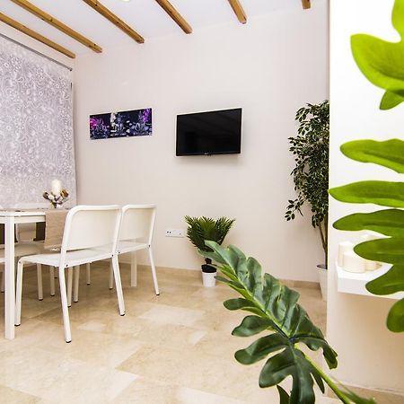 Apartamentos Centro Puerto De Santa Maria El Puerto de Santa María Dış mekan fotoğraf