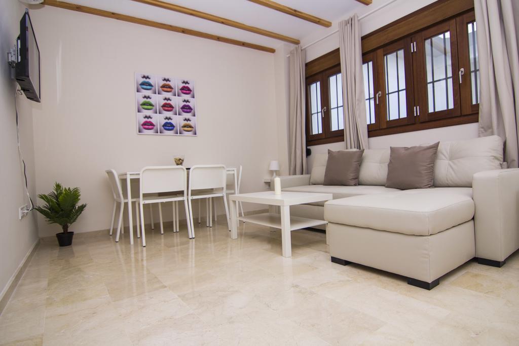 Apartamentos Centro Puerto De Santa Maria El Puerto de Santa María Oda fotoğraf