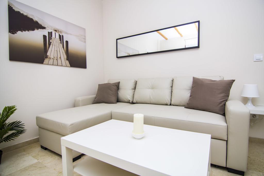 Apartamentos Centro Puerto De Santa Maria El Puerto de Santa María Oda fotoğraf