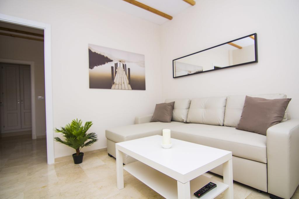 Apartamentos Centro Puerto De Santa Maria El Puerto de Santa María Dış mekan fotoğraf