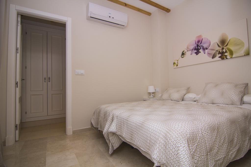 Apartamentos Centro Puerto De Santa Maria El Puerto de Santa María Dış mekan fotoğraf